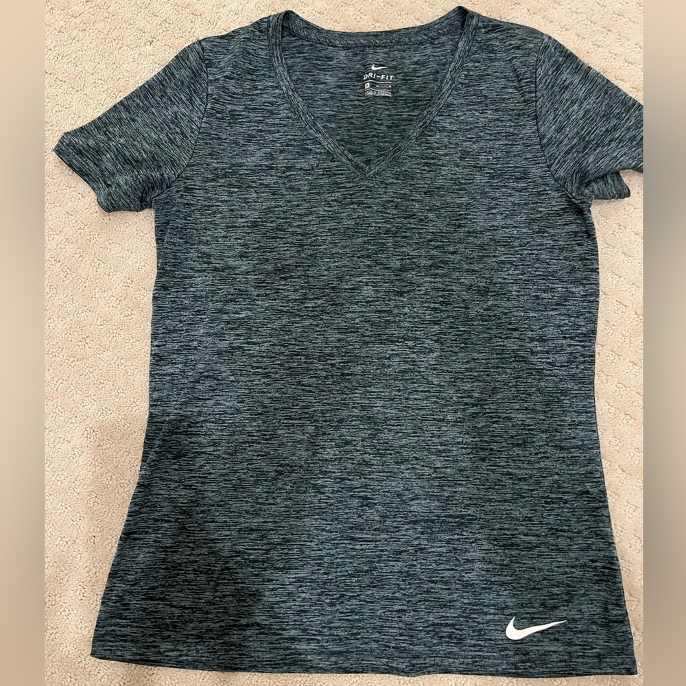 Nike v neck